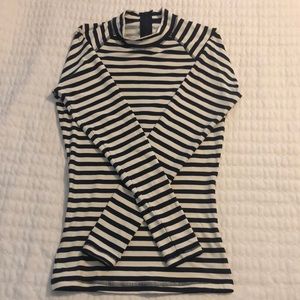 J Crew Women’s Rash Guard. Navy/White